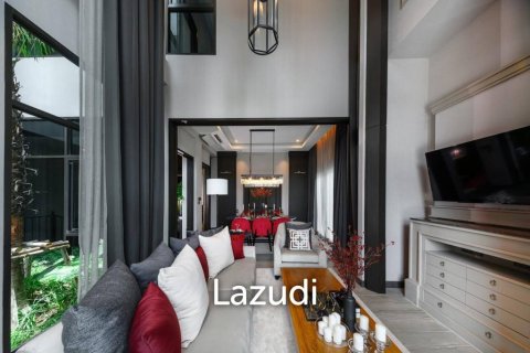 4 bedrooms House in Chiang Mai, Thailand No. 98032 6