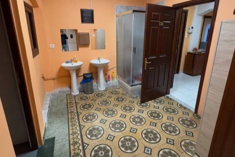 3 bedrooms Apartment in Thessaloniki, Greece No. 108560 13