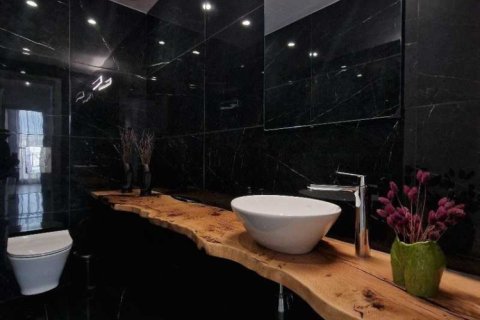 3 bedrooms Penthouse in Mesa Geitonia, Cyprus No. 41413 7