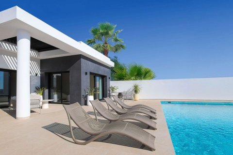4 bedrooms Villa in Ciudad Quesada, Spain No. 125986