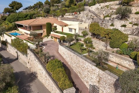5 bedrooms Villa in Villefranche-sur-Mer, France No. 99811 2