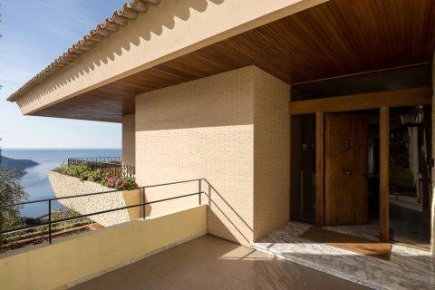 5 bedrooms Villa in Villefranche-sur-Mer, France No. 99811 11