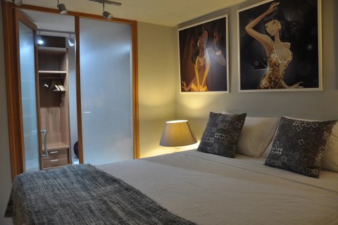 6 chambres Maisonnette à Vouliagmeni, Greece No. 124290 12