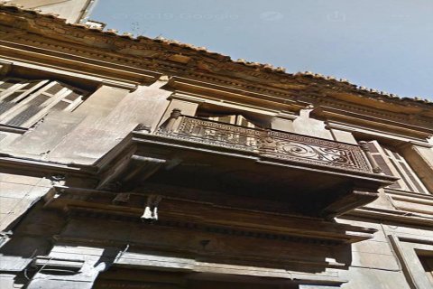 300m² Building in Piraeus, Greece No. 57019 1