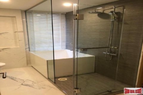 2 bedrooms Apartment in Bangkok, Thailand No. 96336 4