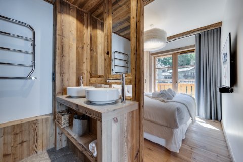 4 dormitorios Apartment en Val-d'Isere, France No. 99428 1