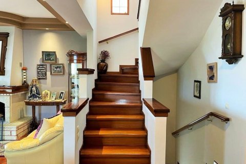 3 bedrooms Villa in Corfu, Greece No. 51930 5