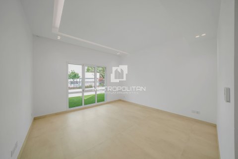 5 bedrooms Villa in Duong Quang, Vietnam No. 94557 8