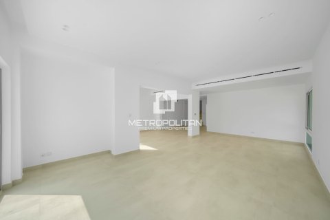 5 bedrooms Villa in Duong Quang, Vietnam No. 94557 11