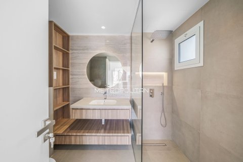 5 bedrooms Villa in Duong Quang, Vietnam No. 94557 16