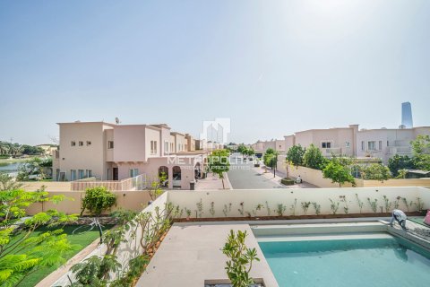 5 bedrooms Villa in Duong Quang, Vietnam No. 94557 23