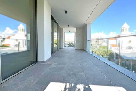 3 bedrooms Apartment in Strovolos, Cyprus No. 72921 4