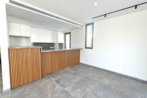 3 bedrooms Apartment in Strovolos, Cyprus No. 72921 2