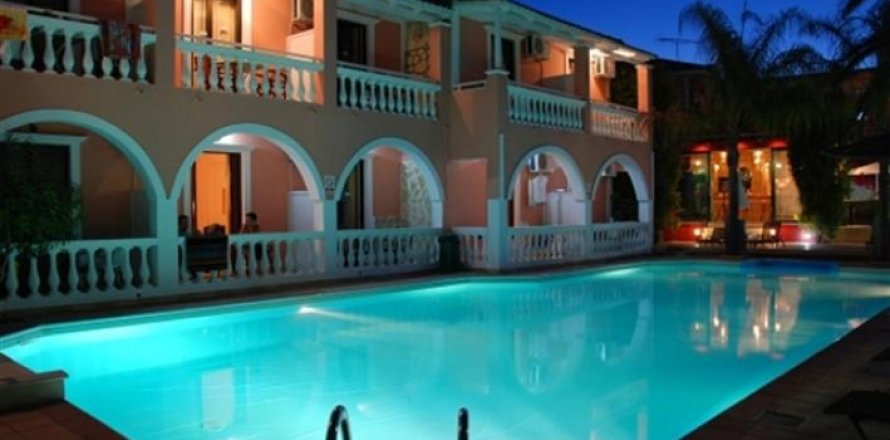 Hotel in Zakynthos, Greece No. 104883