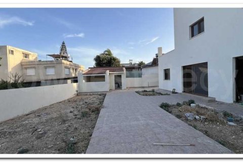 6 bedrooms House in Trachoni, Cyprus No. 65386 11