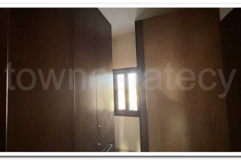 6 bedrooms House in Trachoni, Cyprus No. 65386 5