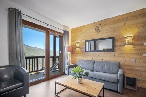 3 dormitorios Apartment en Les Belleville, France No. 99937 3