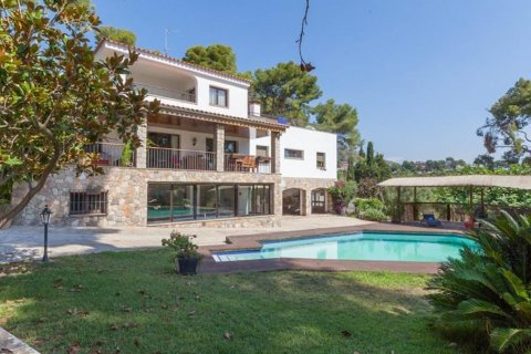 7 chambres House à Castelldefels, Spain No. 25439