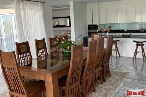 5 bedrooms Villa in Hua Hin, Thailand No. 96134 4