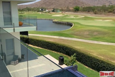 5 bedrooms Villa in Hua Hin, Thailand No. 96134 12