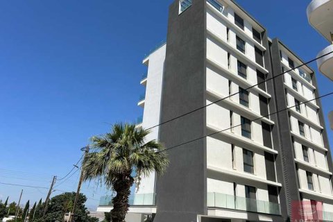 2 chambres Appartement à Larnaca, Cyprus No. 79945 4