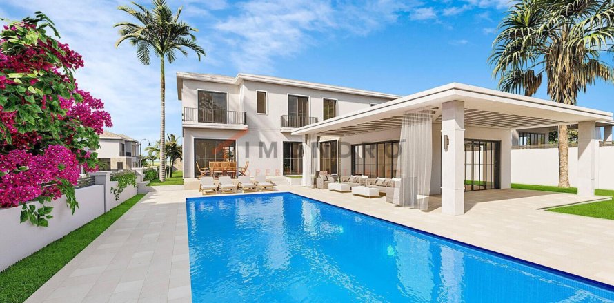 Вилла с 4 спальнями в Thuan Dien, Вьетнам №17269