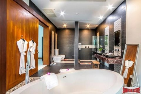 4 bedrooms Villa in Kamala, Thailand No. 95971 21