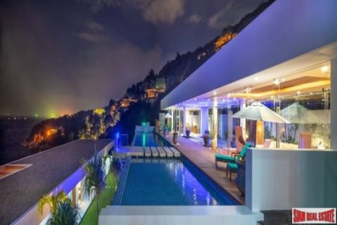 4 bedrooms Villa in Kamala, Thailand No. 95971 3