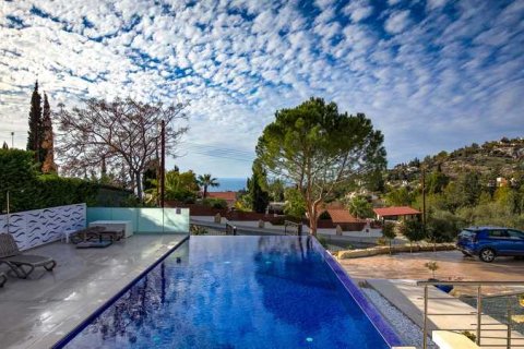 3 bedrooms House in Tala, Cyprus No. 75693 5