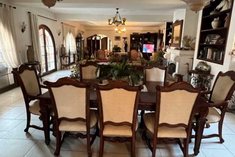 5 bedrooms Villa in Sha, Cyprus No. 101054 4