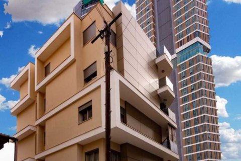 4 bedrooms Apartment in Limassol, Cyprus No. 72425 6