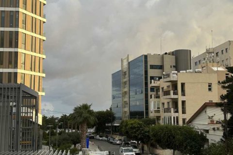 4 bedrooms Apartment in Limassol, Cyprus No. 72425 8