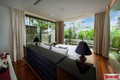 5 bedrooms Villa in Ko Kaeo, Thailand No. 96892 15