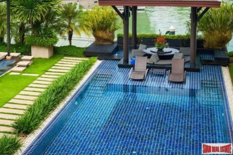 5 bedrooms Villa in Ko Kaeo, Thailand No. 96892 4