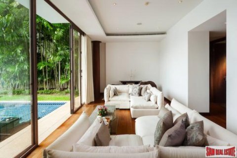 5 bedrooms Villa in Ko Kaeo, Thailand No. 96892 17