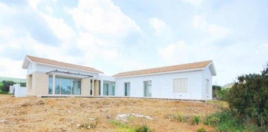 3 bedrooms Villa in Neo Chorio, Cyprus No. 39118