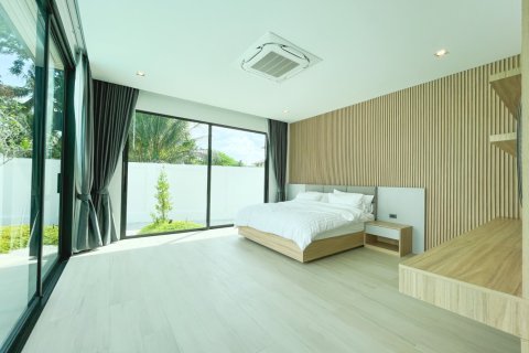 Вилла с 5 спальнями в Пхукет, Таиланд №1995 4