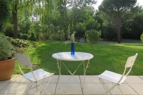 5 bedrooms House in Cogolin, France No. 82598 17