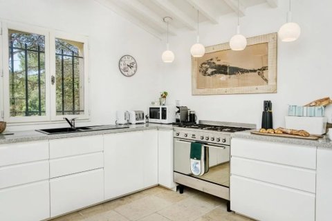 5 bedrooms House in Cogolin, France No. 82598 9