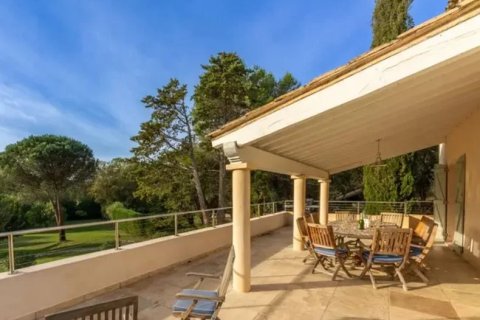 5 bedrooms House in Cogolin, France No. 82598 7