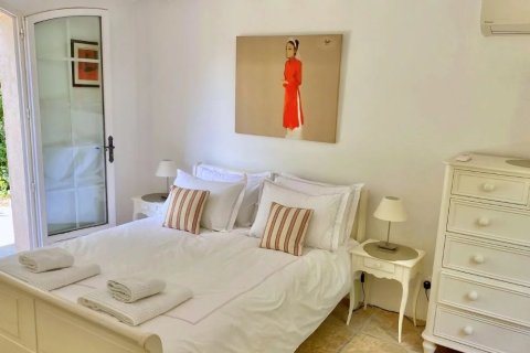 5 bedrooms House in Cogolin, France No. 82598 18