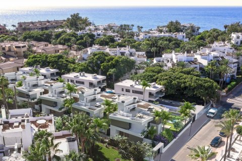 Вилла с 4 спальнями в Tan Xuan, Вьетнам №27045 12