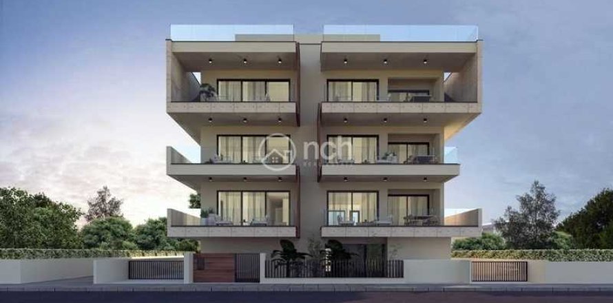 3 bedrooms Apartment in Germasogeia, Cyprus No. 82792