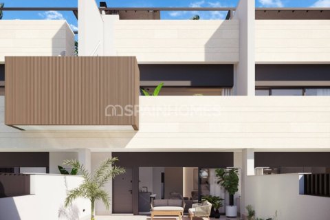 3 bedrooms Apartment in Pilar de la Horadada, Spain No. 113094 1