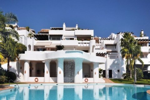 3 chambres Appartement à Benahavis, Spain No. 25179