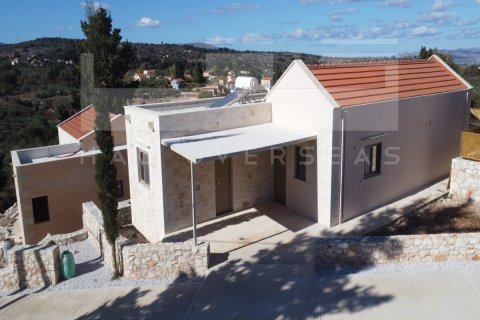 2 bedrooms House in Vamos, Greece No. 74549 2