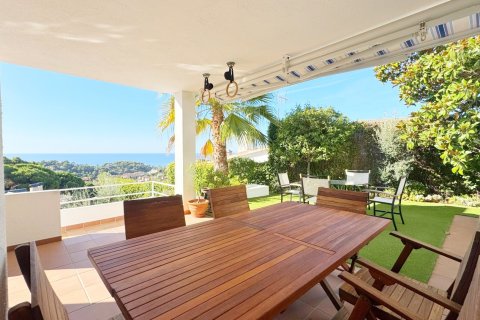 5 bedrooms Villa in Lloret de Mar, Spain No. 129240
