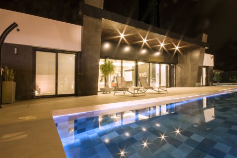 5 bedrooms Villa in Ciudad Quesada, Spain No. 127767