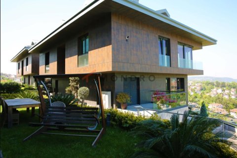 3 bedrooms Apartment in Bach Long Vi, Vietnam No. 17727 27