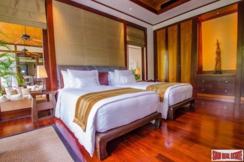 4 bedrooms Villa in Kamala, Thailand No. 96100 3